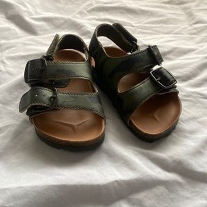 army fatigue sandals